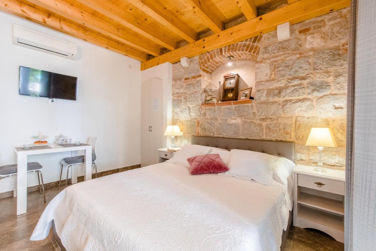 Apartment Jes Old Town Luxury *