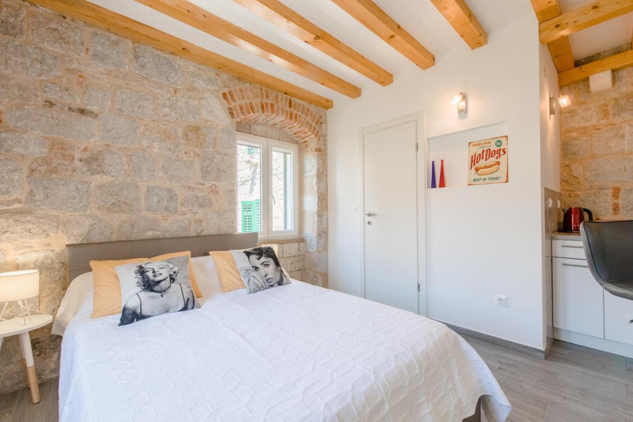 Apartment Jes Old Town Luxury *