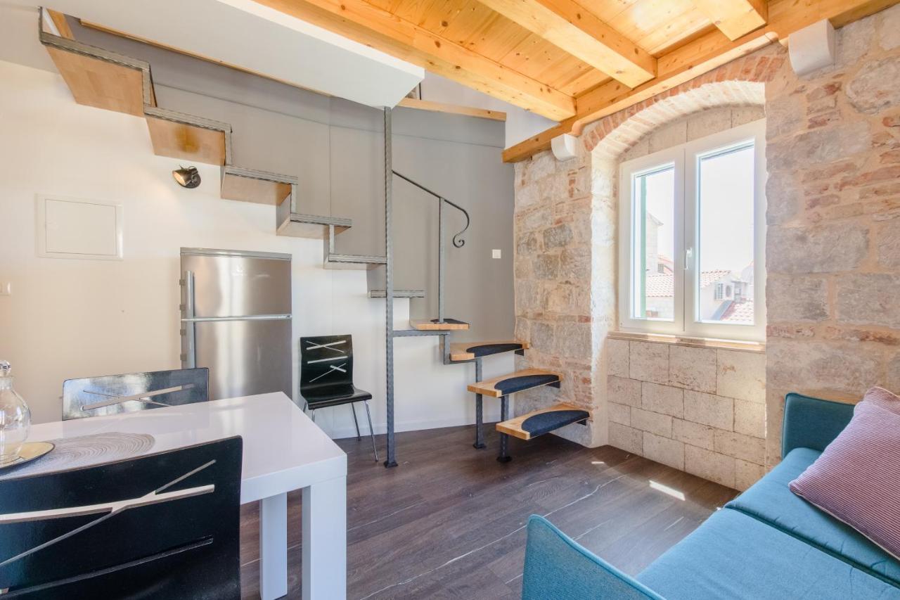 Jes Old Town Luxury Apartment